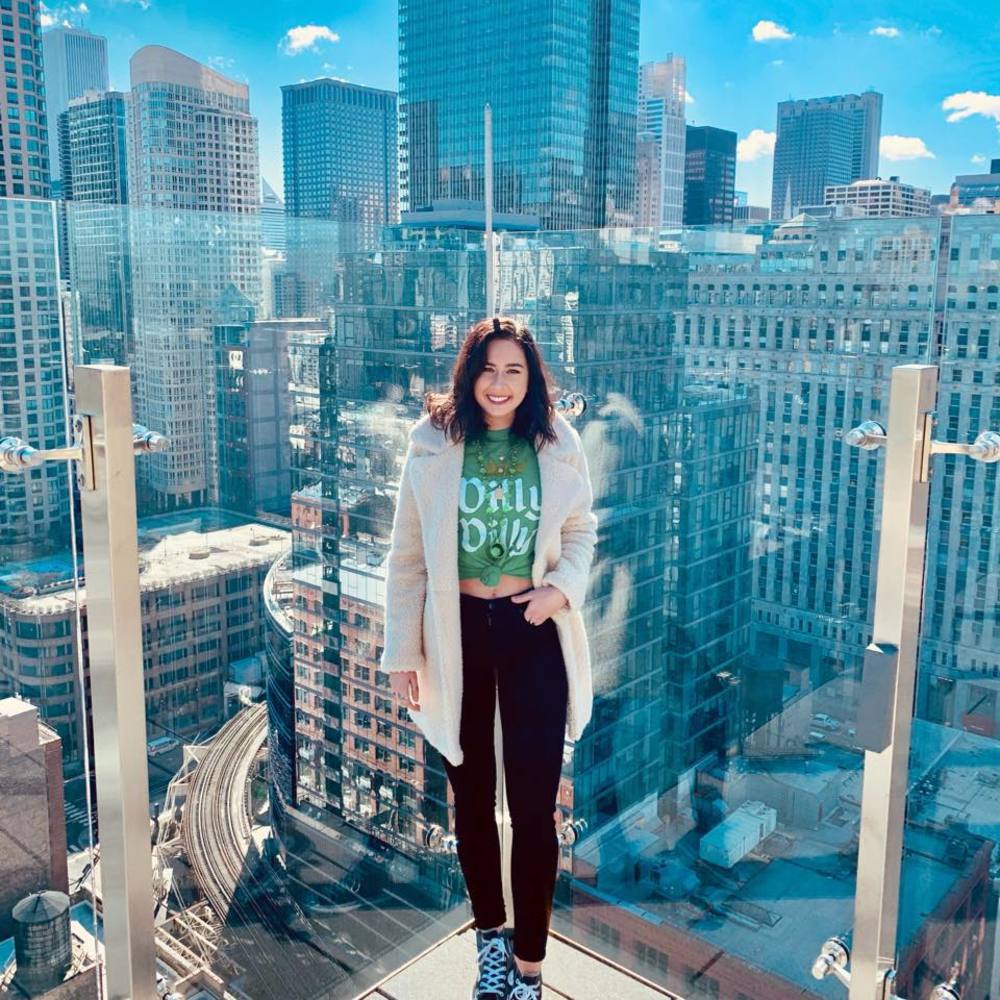 Meet your Posher, Becca